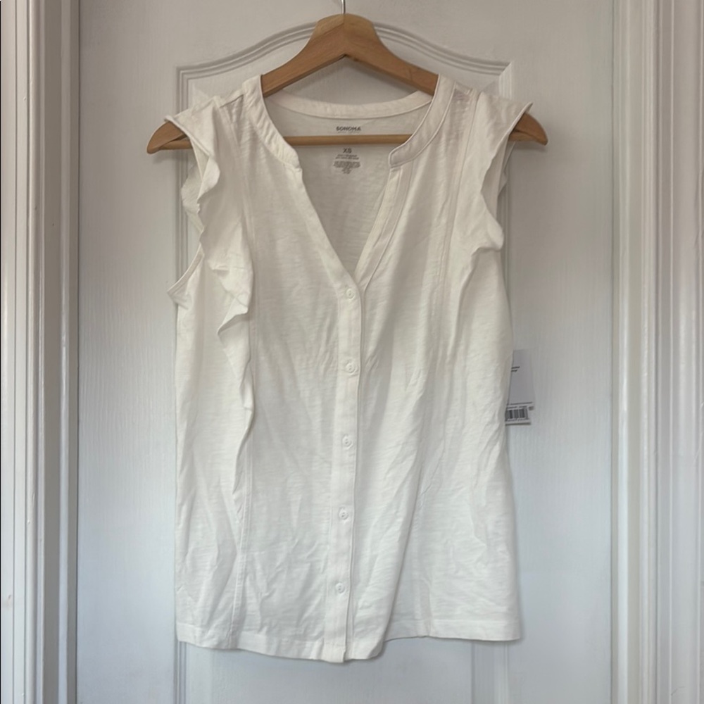 Sonoma White Sleeveless Ruffled Button Down Top